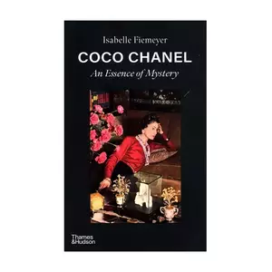 home & lifestyle carte Coco Chanel by Isabelle Fiemeyer, English imagine