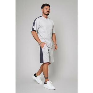 Set de tricou si pantaloni scurti cu imprimeu si snur de ajustare - 2 piese imagine