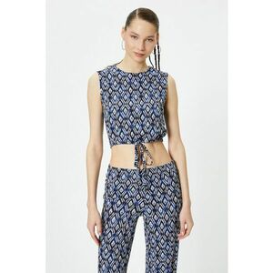 Top crop cu model geometric imagine