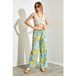 Pantaloni lungi cu croiala relaxed-fit si design tropical imagine