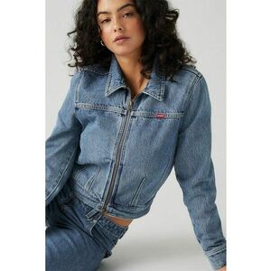 Jacheta crop de denim imagine