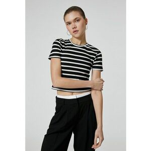 Tricou crop cu model in dungi imagine