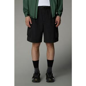 Pantaloni scurti cu buzunare laterale imagine