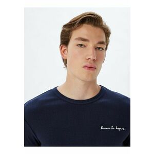 Tricou slim fit imagine