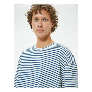 Tricou supradimensionat cu model in dungi imagine