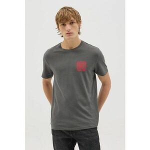 Tricou cu decolteu la baza gatului si model grafic pe spate imagine