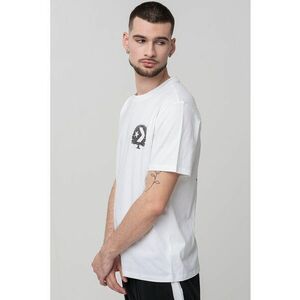 Tricou cu decolteu la baza gatului si detaliu logo imagine