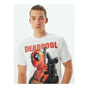 Tricou cu decolteu la baza gatului si imprimeu cu Deadpool imagine