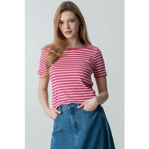 Tricou in dungi cu decolteu la baza gatului imagine