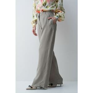 Pantaloni din amestec de lyocell cu model animal print imagine