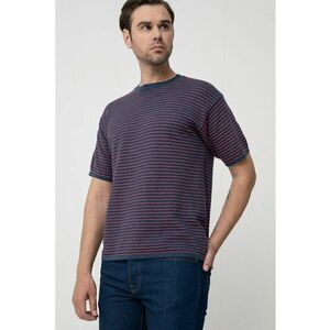 Tricou cu decolteu la baza gatului si imprimeu in dungi imagine