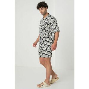 Pijama cu pantaloni scurti si imprimeu floral imagine