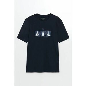 Tricou cu imprimeu grafic si text imagine