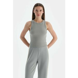 Top striat cu croiala slim-fit imagine