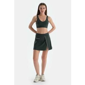 Fusta cu pantaloni scurti pe dedesubt si slit imagine