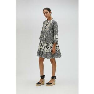 Rochie evazata cu model imagine