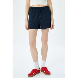 Pantaloni scurti cu snur in talie imagine