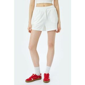 Pantaloni scurti cu snur in talie imagine