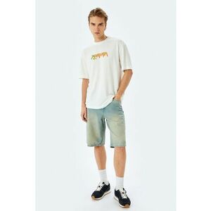 Tricou cu detaliu pe piept imagine