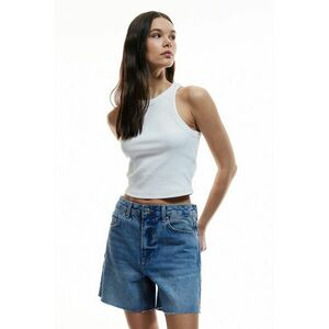 Pantaloni scurti din denim cu terminatii franjurate imagine