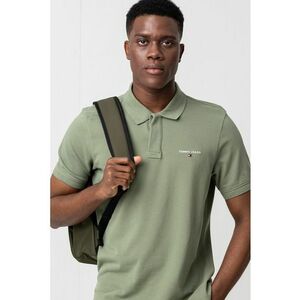 Tricou polo cu logo discret imagine
