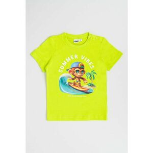 Tricou cu decolteu la baza gatului si imprimeu imagine