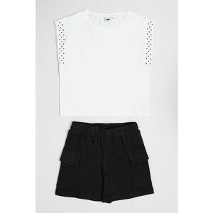 Set de top crop cu strasuri si pantaloni scurti imagine