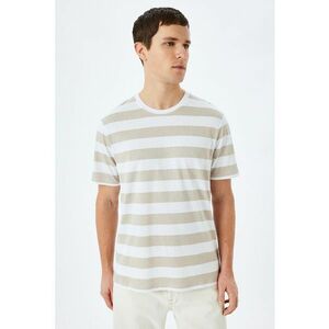 Tricou cu decolteu la baza gatului si model in dungi imagine