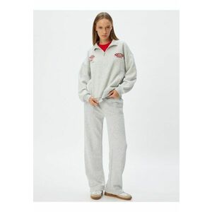 Bluza de trening cu imprimeu text si fenta cu fermoar imagine