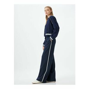 Pantaloni cu croiala ampla si pliuri frontale imagine