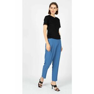 Tricou uni cu decolteu la baza gatului - imagine