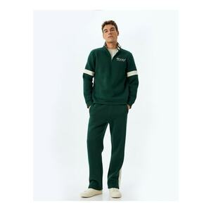 Pantaloni de trening drepti cu buzunare laterale imagine