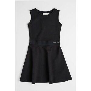 Rochie evazata fara maneci imagine