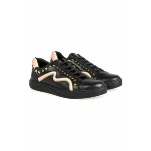 Pantofi sport din piele ecologica decorati cu tinte - imagine