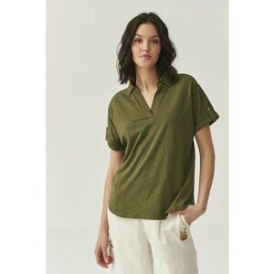 Tricou polo cu decolteu in V imagine