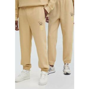 Lacoste pantaloni de trening culoarea bej, cu imprimeu imagine