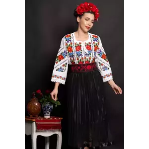 Brau traditional dama Madalina cu broderie florala rosie imagine