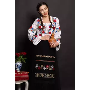 Fota traditionala Adina cu broderie bej si motive florale imagine