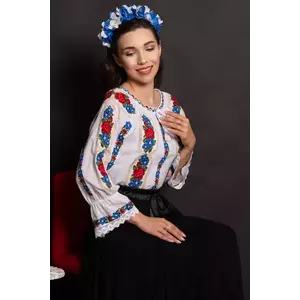 Ie dama traditionala Felicidad din bumbac cu trandafiri rosii si albastri imagine