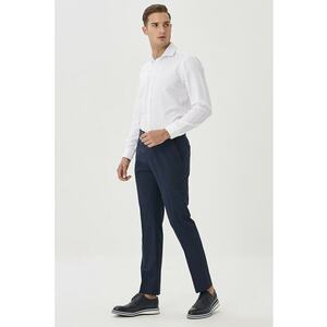Pantaloni eleganti imagine