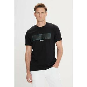 Tricou slim fit cu decolteu la baza gatului imagine