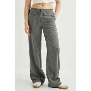 Pantaloni cu model in dungi si buzunare cu clapa imagine