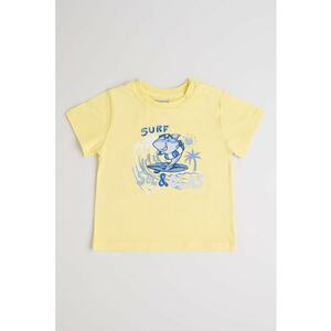 Tricou cu decolteu la baza gatului si imprimeu grafic imagine