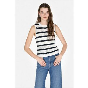 Top crosetat cu model in dungi imagine