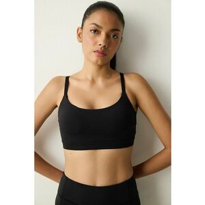 Top crop cu decolteu rotund imagine