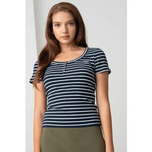 Tricou cu model in dungi imagine