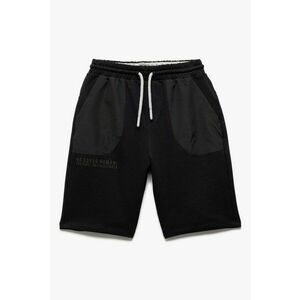 Pantaloni scurti cu buzunare oblice imagine