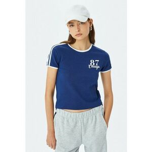 Tricou crop cu imprimeu imagine
