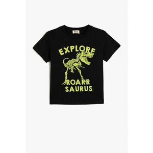 Tricou cu decolteu la baza gatului si imprimeu imagine