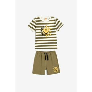 Set de tricou si pantaloni scurti cu model in dungi - 2 piese imagine